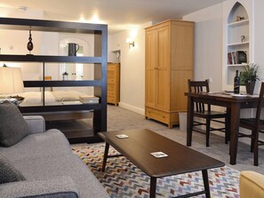 Lounge area with dining table | Lower Sycamore Cottage - Sycamore Cottages, Ambleside