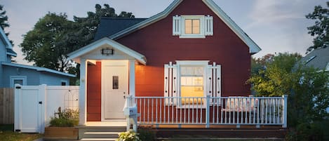 The Old Town Cottage in Traverse City