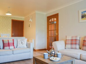 Cosy living room | Four Winds, Drumnadrochit, near Inverness