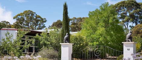 Jardines del alojamiento