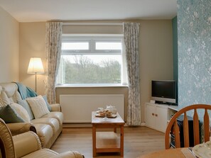 Comfortable living/ dining room | Parkside Cottage, Cleator Moor