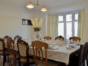 Large dining room | Littlewood, Newquay