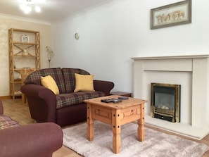 Comfortable living room | Coiltie Cottage, Drumnadrochit, near Inverness
