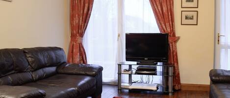 Living room | Three Rivers Cottage, Pont Nedd Fechan, near Glynneath