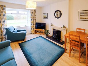Living room | Fisher’s Cottage, Balintore, near Tain