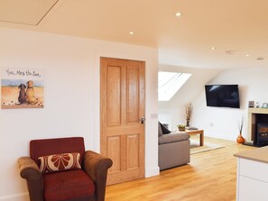 Delightfully furnished open plan living area | Arc House, Cellardyke, near Anstruther