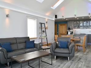 Light and airy open plan living space | Healair, Aird, near Stornoway