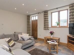 Comfortable living room | Applebarn - Applebarn Holidays, West Pennard, near Glastonbury