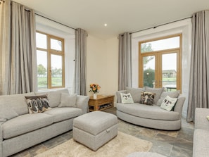 Comfortable living room | The Farmhouse - Applebarn Holidays, West Pennard, near Glastonbury