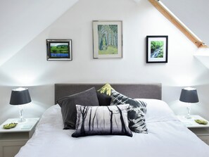 Relaxing bedroom | Station House, Staveley, near Kendal