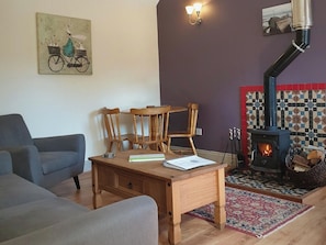 Living room/dining room | Stables Cottage - Fitling Garth Cottages, Fitling, near Hull