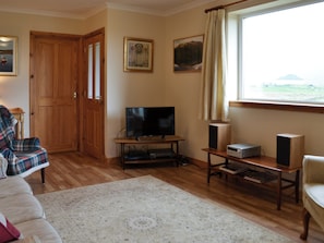 Living room  | Padraig’s Cottage, Howbeg (Tobha Beag), Isle of South Uist