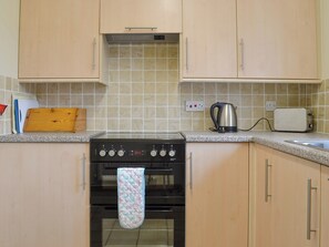 Kitchen | Stable Cottage 4 - Moor Farm Stable Cottages, Foxley, near Fakenham