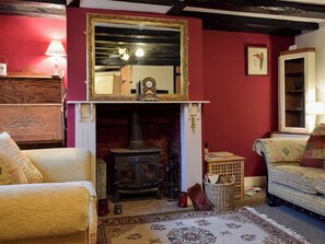 Cosy living/dining room with wood burner | Rebecca’s Cottage - Richmond and Rebecca’s Cottages, Welton