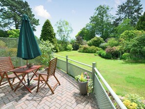 Wonderful setting | Alice’s Lodge - New Forest Cottages, Picket Hill, near Ringwood