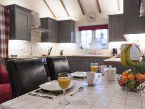 Open plan living space | Kingfisher Cottage - Riverside Barns, Wainfleet St. Mary, near Skegness