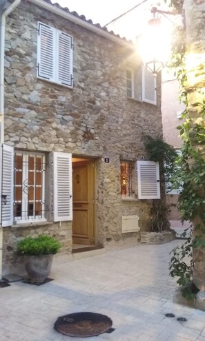 Exterior detail