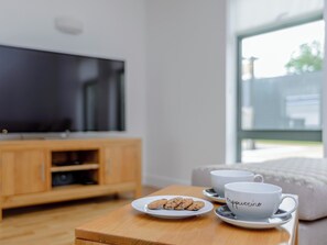 Stylishly furnished living area | Rosedene, Colwell Bay, near Yarmouth