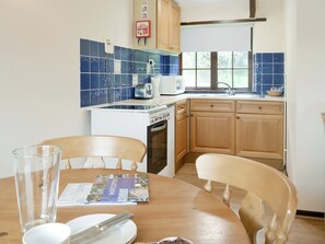 Well-equipped fitted kitchen | Manor Cottage - Trimstone Manor Cottages, Trimstone, near Woolacombe