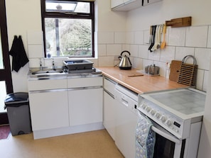 Kitchen | Ghyllside 3 - The Falls, Ambleside