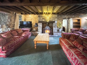 Exterior | Duvale Barn - Duvale Cottages, Bampton, near Tiverton