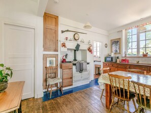 Kitchen/diner | Castle Hill House, Sidbury, near Sidmouth