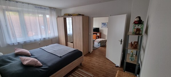 Blick auf Wohnblocks Karl-Dressel-Straße 1-19 vom Rathaus aus