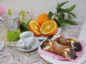 Breakfast meal