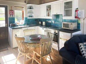Kitchen/diner | Swan - Caves Farm Barns, Near Ely