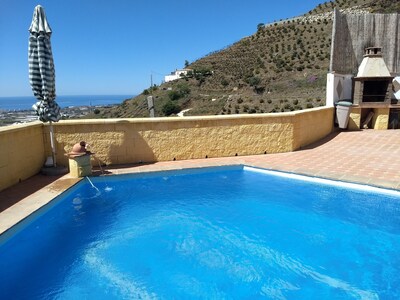 Spacious Holiday Villa with seaview. All inclusive Price