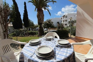 Terrace - Studio Apartment at São Rafael Beach – Albufeira