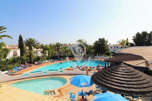 Shared Swimming Pool - Studio Apartment at São Rafael Beach – Albufeira