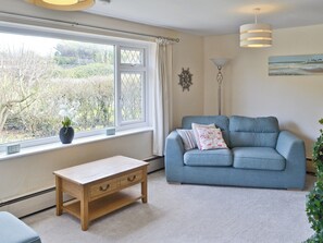Living room | Rutherglen, Trearddur Bay near Holyhead