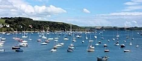 Boscawen - Sleeps 4 Falmouth Cornwall - Sea Views