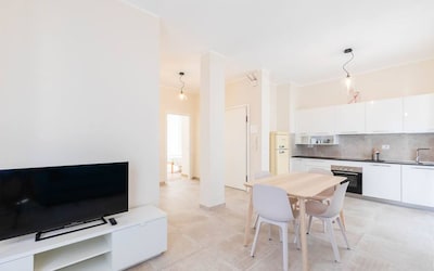 Newly renovated apartment - 2 bedrooms, 1 bathroom and living-room /kitchen