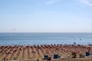 Uitzicht op strand/zee