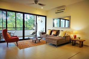 Comfortable Living area to relax and entertain.Bedding for a child is available.
