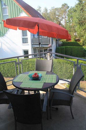 Sitzplatz auf dem Balkon