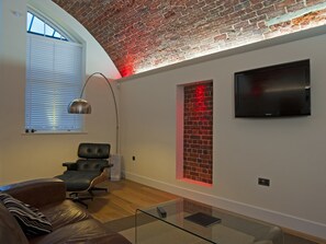 Living area | The Sergeants Quarters - Golden Hill Fort, Freshwater