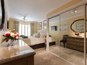 Double bedroom | Solent View Apartment, Cowes