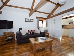 Open plan living space with traditional features | Buzzards View, Kingswear