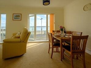 Dining Area | Culver View - Esplanade Escapes, Shanklin