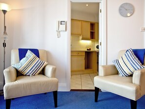 Living room | 55 Moorings Reach - Moorings Reach, Brixham