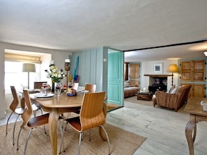 Open plan living space | Lyndale Cottage, Kingsand