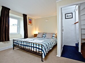Double bedroom | Pilgrims Cottage, Brixham