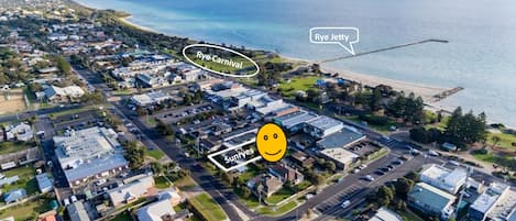 Sunryes Beach House Sitting On 1000sqm Land @ The Heart Of Rye