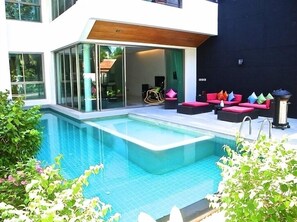 Exclusive Pool Villa In Rawai