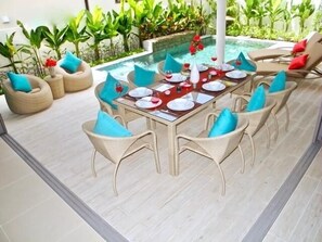 Spacious European contemporary Villa ! 