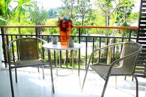 Apartment in Rawai at50m from beach