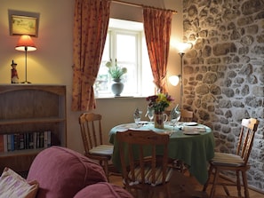 Dining area | Gwili Cottage - Upton Hall Cottages, Nantgaredig, near Llandeilo